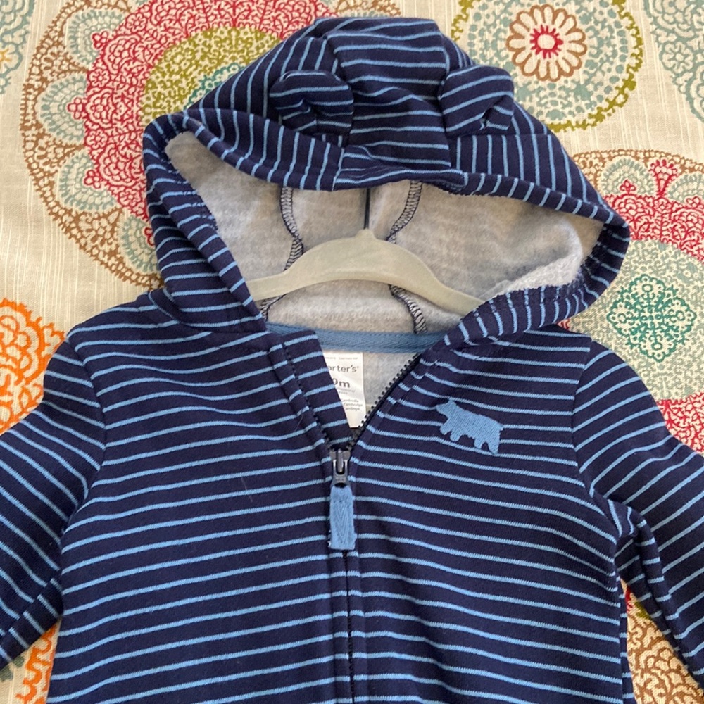 Carter’s 9m baby jumpsuit